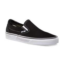 Vans Classic Slip On In Black Shoes
