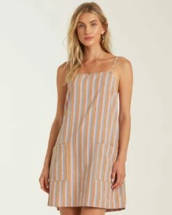 Billabong Straight Round In Multi Dress