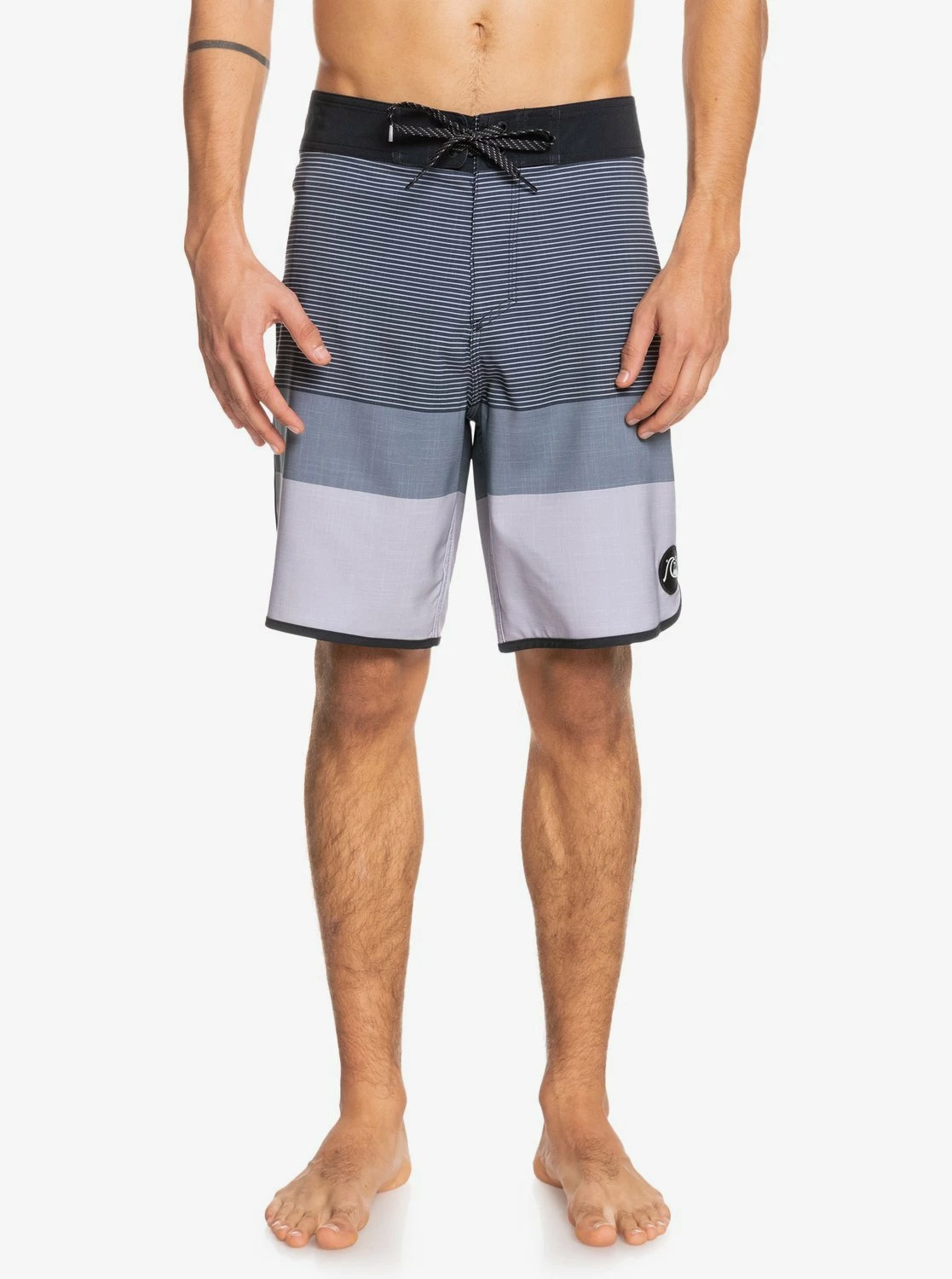 Quiksilver Surfsilk Tijuana 19" In Black Boardshort 1 Quiksilver Surfsilk Tijuana 19" In Black Boardshort
