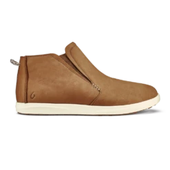 OluKai Hawai'iloa Manu In White Shoes