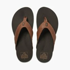 Reef Newport In Tan Sandals