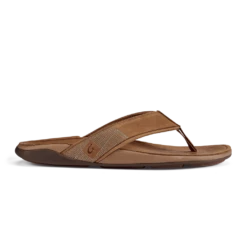 OluKai Tuahine In Toffee Sandals