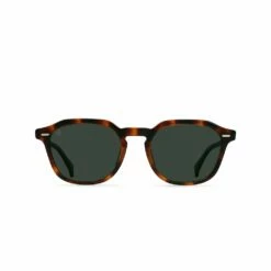 Clyve In Green Sunglasses