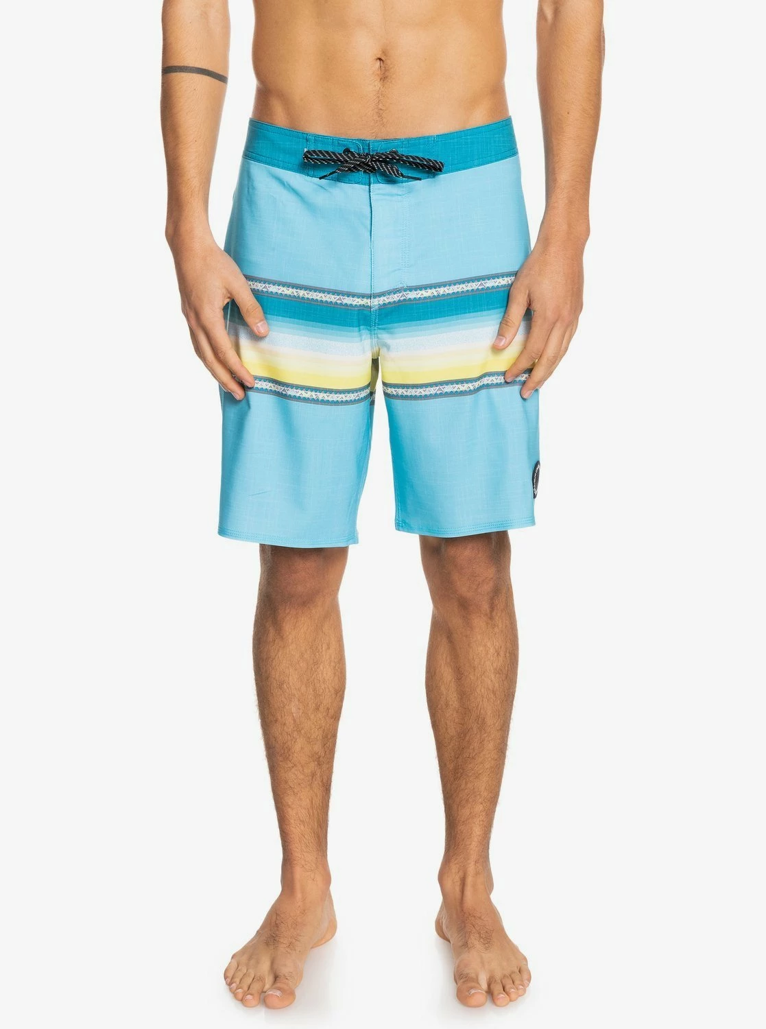 Quiksilver Surfsilk Sun Faded 19" In Blue Boardshort 1 Quiksilver Surfsilk Sun Faded 19" In Blue Boardshort