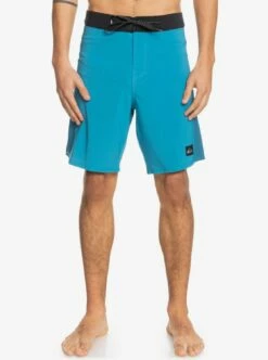 Quiksilver Highlite Arch 19" In Blue Boardshort