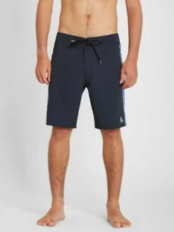 Volcom Dead Lido Mod-Tech In Black Boardshort