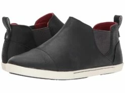 OluKai Waipahe (black/black)