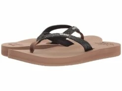 Reef Star Cushion Sassy (crocodile)