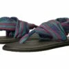 Sanuk Yoga Sling 2 Prints (navy Multi Geo Stripes)